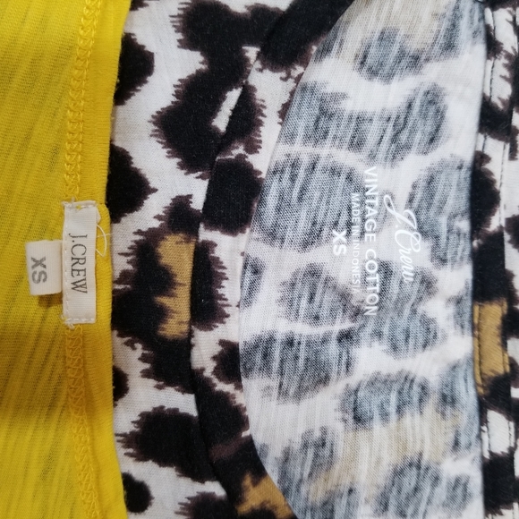J.CREW Bundle 2 T-Shirt Short Sleeves, one Animal Print And Yellow SIZE XS. - Picture 16 of 16